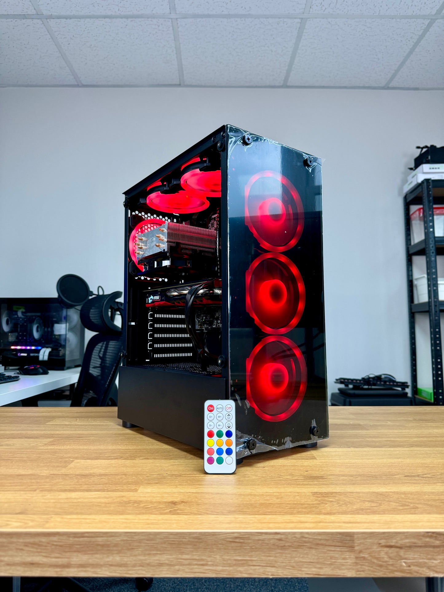 Intel i7 4790 + RX 580 8GB