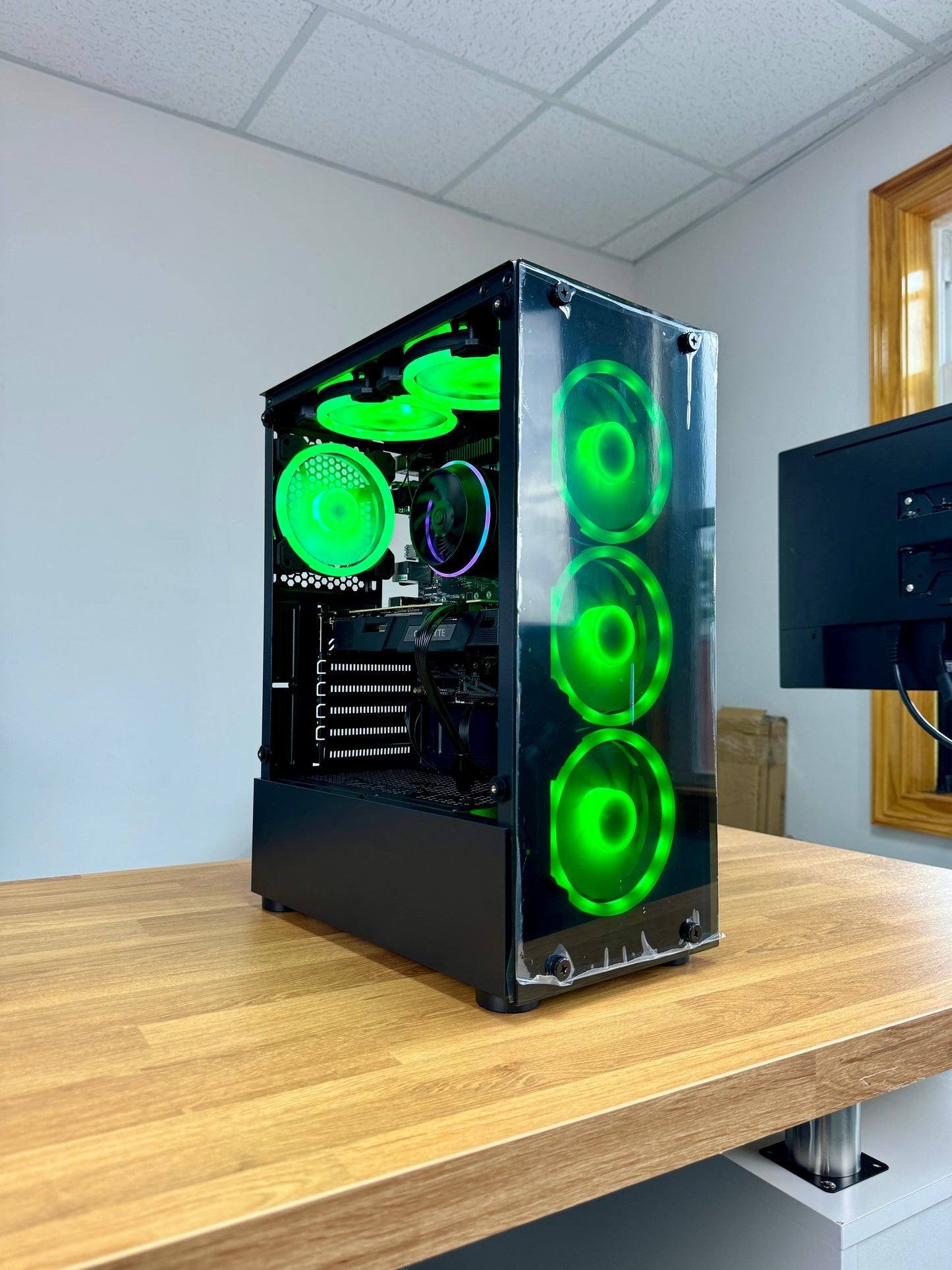 Intel i5 10400F + GTX 1070 Ti