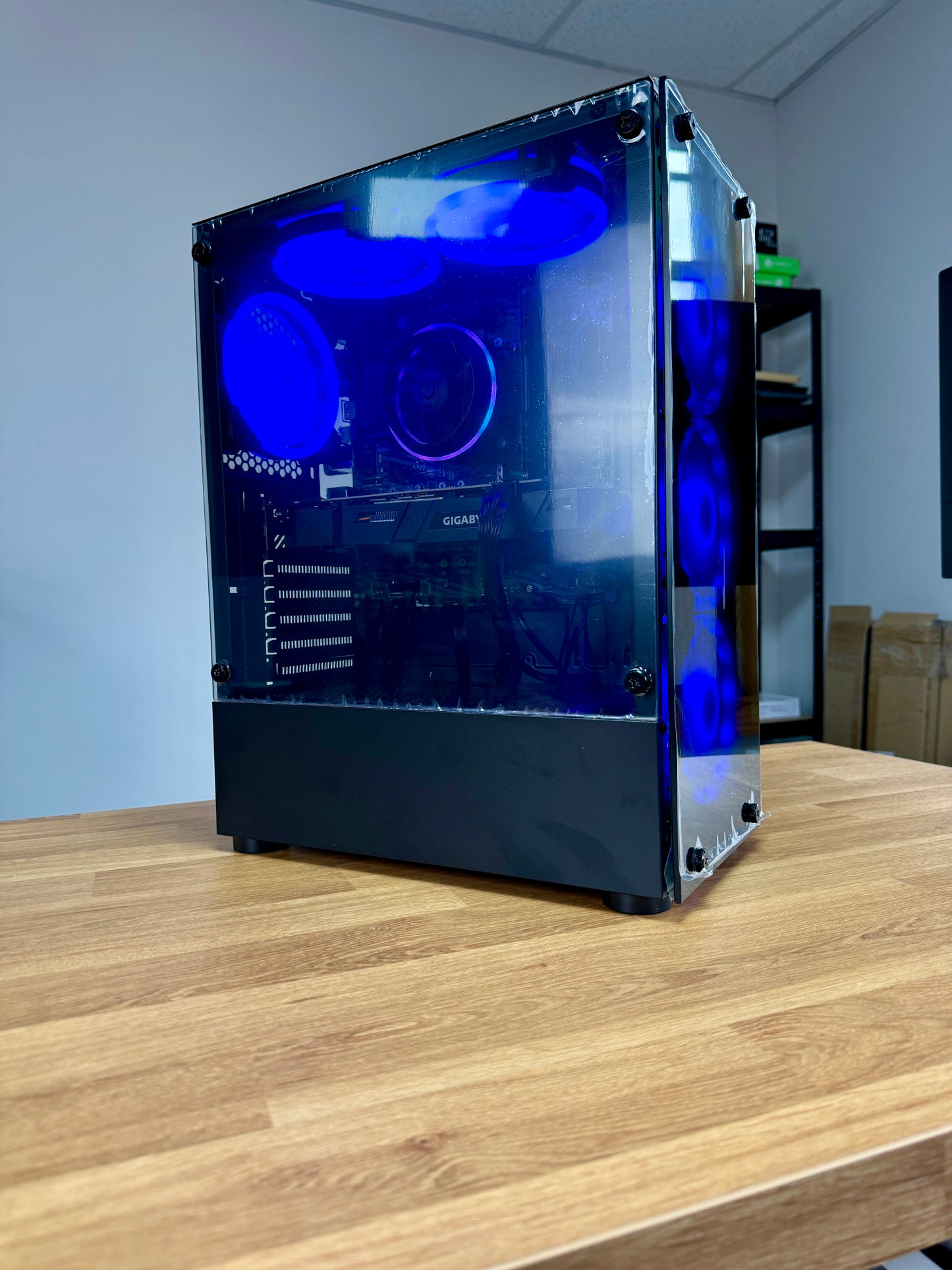 Intel i5 10400F + GTX 1070 Ti